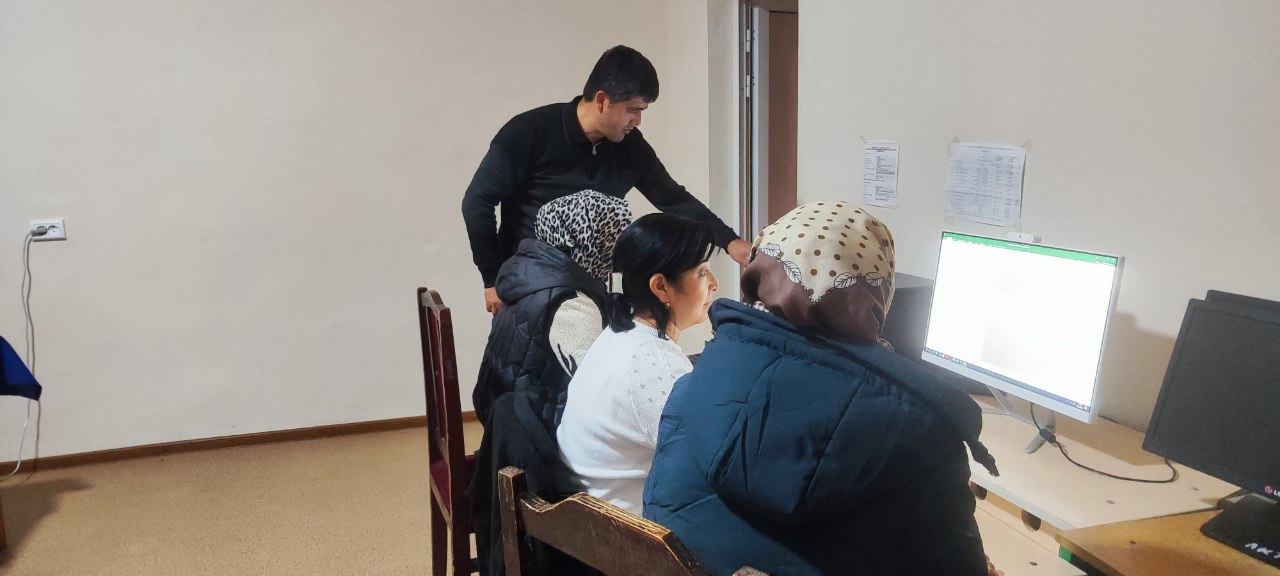 AKM xodimlarining kompyuter savodxonligi oshirildi.