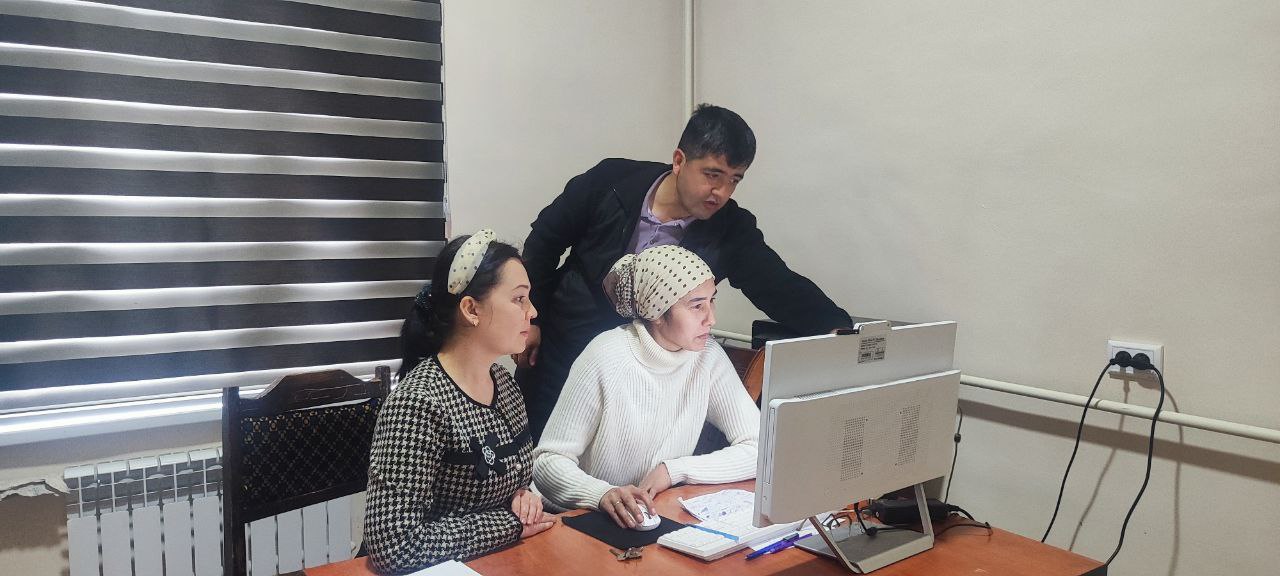 TAKM xodimlariga kompyuter savondxonlik darsi o'tildi