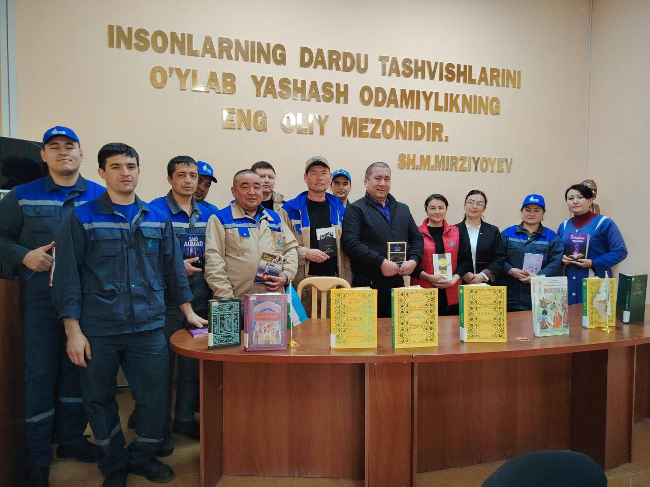 Ko'chma kutubxonada zakovat