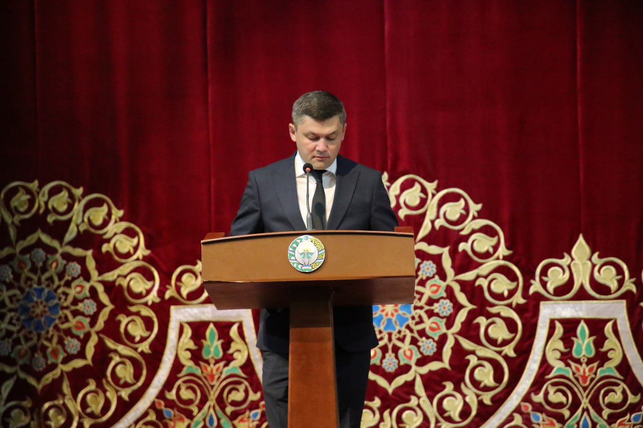 “O'zbekiston – kitobxonlar yurti” shiori ostida V Respublika “Kitobxonlik haftaligi” tantanali ochilish marosimi bo’lib o’tdi.