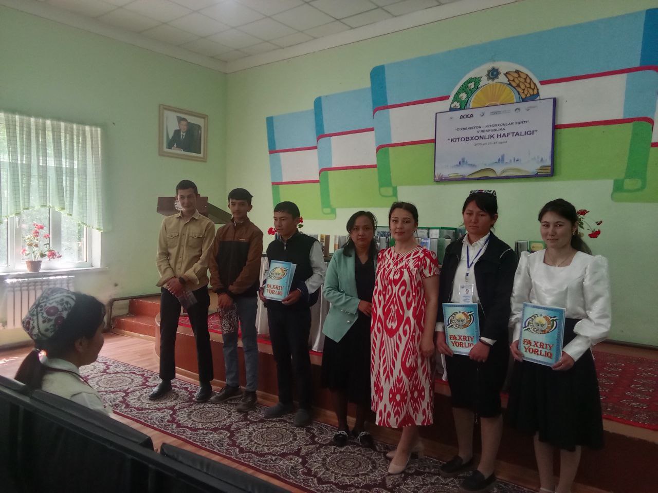 Kitobxonlik_haftaligi_2025_Davra_suhbati_