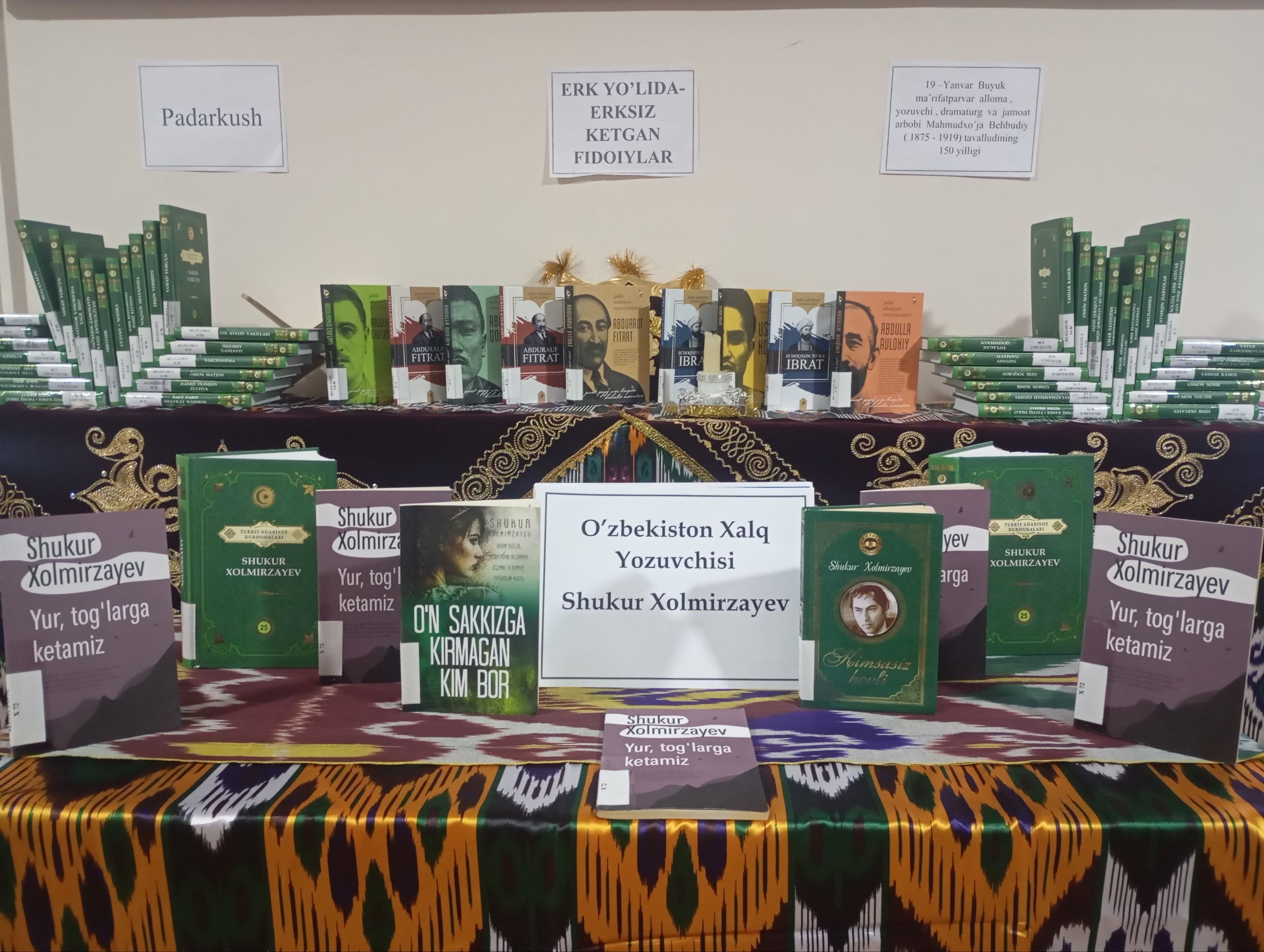 Kitoblar_koʻrgazmasi