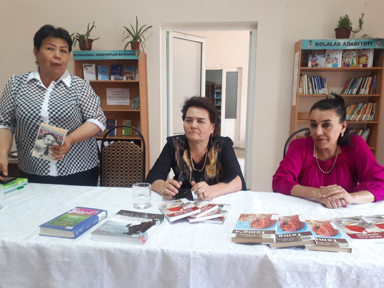 "Ilmli ayol - jamiyat ko'zgusi".